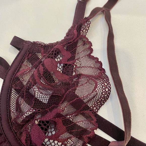 Sexy Lace Babydoll Lingerie with Thong *never worn* - Picture 6 of 6